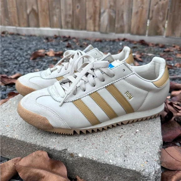 Adidas ROM Cream and Gold Sneakers sz 7 - Picture 1 of 5